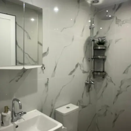 Διαμέρισμα Asprolux Студио С Градина 2