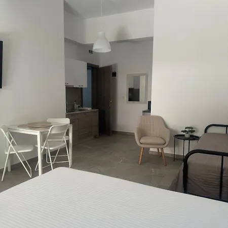 Asprolux Студио С Градина 2 *